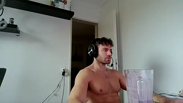 alpha-hunk online show from 12-15-25, 11:14