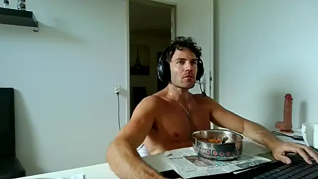 alpha-hunk online show from 04-29-26, 10:19