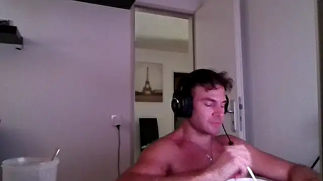 alpha-hunk online show from 07-28-26, 09:48