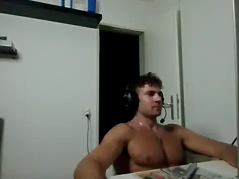 alpha-hunk online show from 07-28-26, 08:12