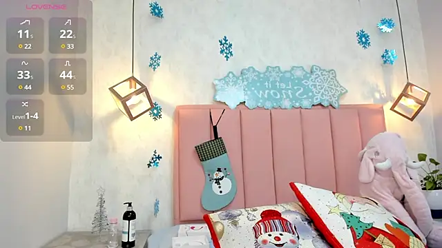 Snapshot of MAYROBERTSS chatting on 12-28-24, 12:24 MAYROBERTSS online show from 12-28-24, 12:24