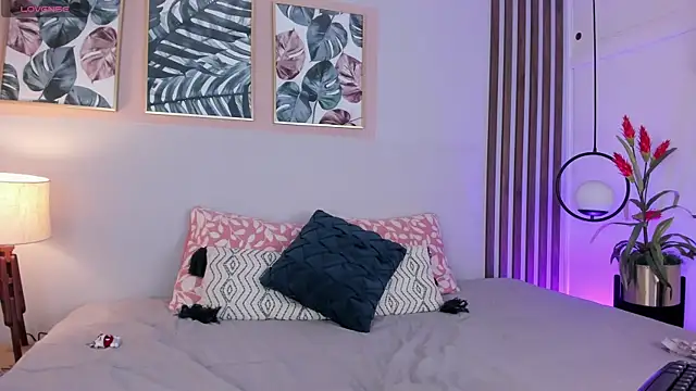 stormyy 22 online show from 10-17-25, 07:38