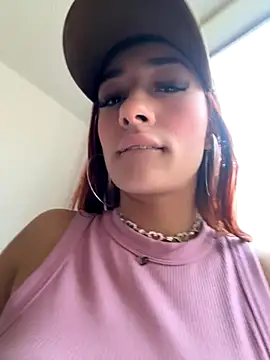 ariiel  online show from 11-30-25, 09:30