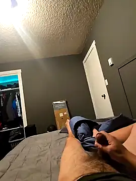 Snapshot of caroquintero345 chatting on 12-24-24, 06:33 caroquintero345 online show from 12-24-24, 06:33