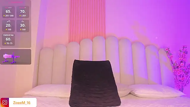 Zoe1 2 online show from 03-23-26, 07:51