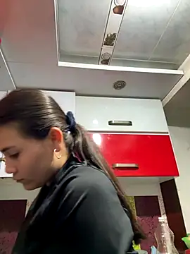 Snapshot of aurora_divine chatting on 09-11-25, 10:54 aurora divine online show from 09-11-25, 10:54