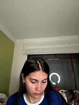 Snapshot of aurora_divine chatting on 09-16-25, 01:06 aurora divine online show from 09-16-25, 01:06