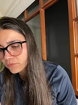 Snapshot of aurora_divine chatting on 10-13-25, 12:10 aurora divine online show from 10-13-25, 12:10