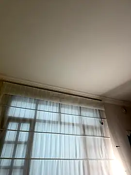 Snapshot of aurora_divine chatting on 10-26-25, 01:06 aurora divine online show from 10-26-25, 01:06