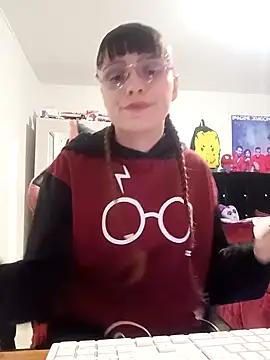 Lucyy-hess online show from 01-15-25, 11:19