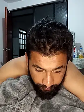 Snapshot of sabor_Latino_bdsm chatting on 10-28-25, 02:37 sabor Latino bdsm online show from 10-28-25, 02:37