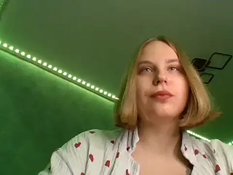 Thalia  Star online show from 12-27-24, 04:58