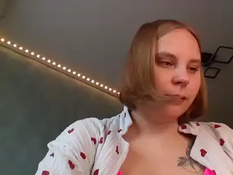 Thalia  Star online show from 12-30-24, 10:32