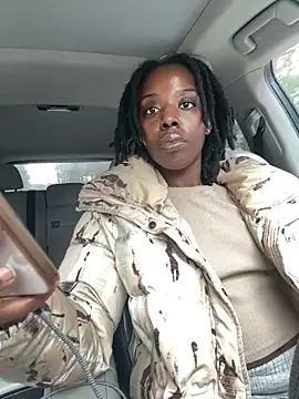 choclatepeaach online show from 12-22-25, 06:05