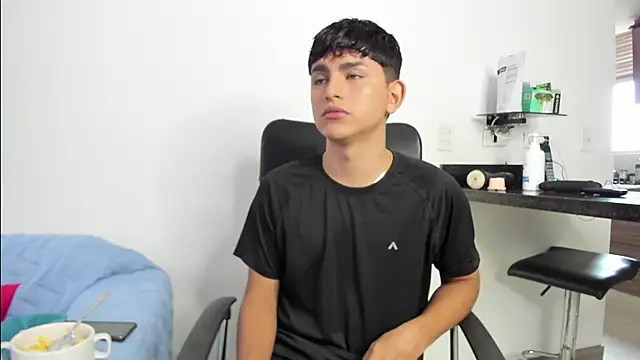 Lyam ap online show from 02-21-25, 03:54