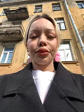 babydolll online show from 09-23-25, 10:40