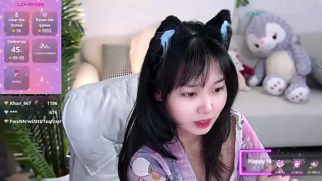 Snapshot of Sheep-1 chatting on 01-14-25, 03:47 Sheep-1 online show from 01-14-25, 03:47