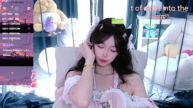 Snapshot of Sheep-1 chatting on 10-10-25, 03:05 Sheep-1 online show from 10-10-25, 03:05