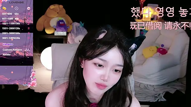 Snapshot of Sheep-1 chatting on 10-16-25, 11:55 Sheep-1 online show from 10-16-25, 11:55