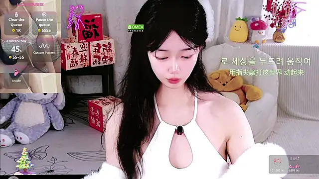 Snapshot of Sheep-1 chatting on 02-27-26, 11:54 Sheep-1 online show from 02-27-26, 11:54