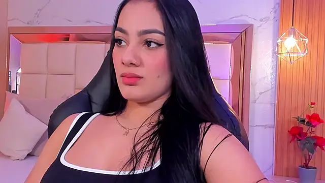 Snapshot of mallie_quinn chatting on 01-15-25, 01:09 mallie quinn online show from 01-15-25, 01:09