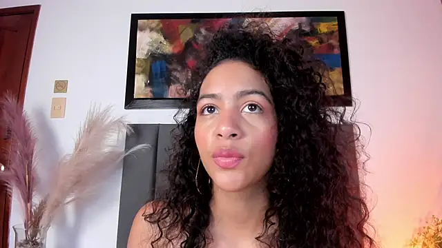 AntonellaHall  online show from 04-23-26, 06:54