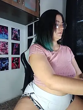 gigiqueen 18 online show from 06-09-26, 03:34
