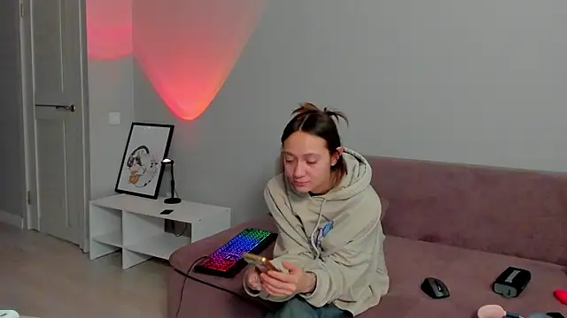 EllaSky xoxo online show from 01-22-25, 08:40