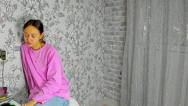 EllaSky xoxo online show from 11-24-25, 08:19