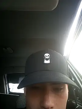 andres599 online show from 12-05-24, 09:28