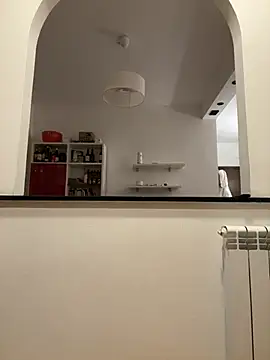 Nala 95 online show from 12-18-24, 08:25