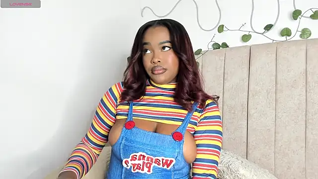 Snapshot of Kaseydelvey chatting on 03-24-26, 10:26 Kaseydelvey online show from 03-24-26, 10:26