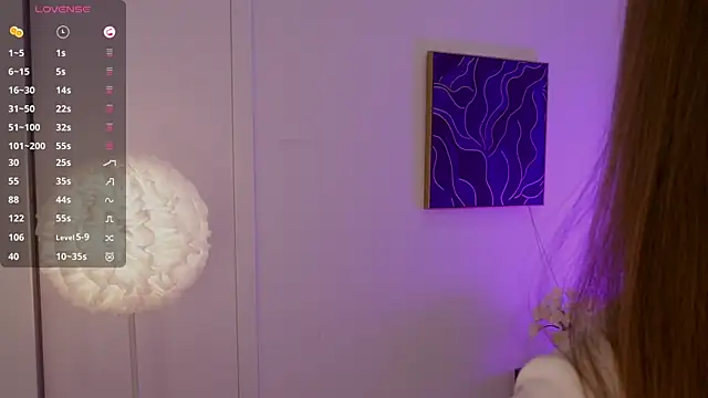 Lilly Colins online show from 03-07-25, 12:26