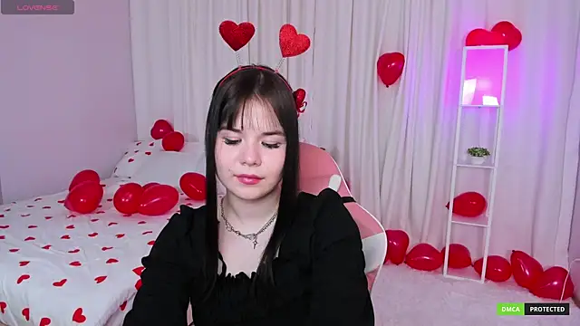 Snapshot of ClaireFaers_ chatting on 02-14-25, 08:26 ClaireFaers online show from 02-14-25, 08:26