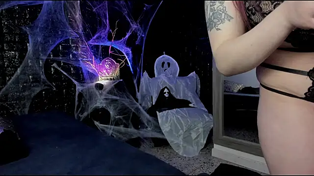 Snapshot of Calliope_dark chatting on 11-03-25, 01:12 Calliope dark online show from 11-03-25, 01:12