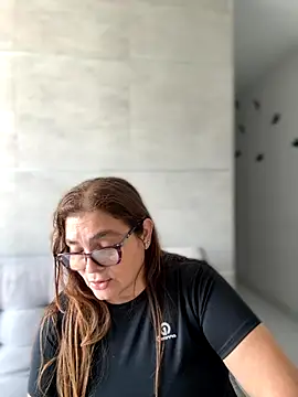 Snapshot of AntonellaAlondra4 chatting on 11-15-25, 02:24 AntonellaAlondra4 online show from 11-15-25, 02:24