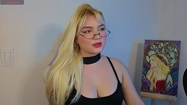 Pretty  zoe online show from 12-28-24, 12:47