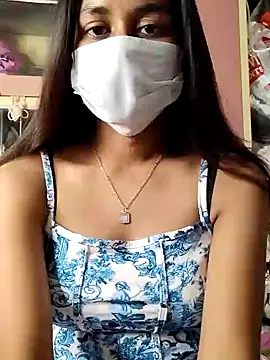 its sophiaa online show from 12-19-24, 07:40