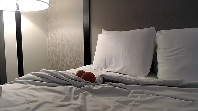 Snapshot of 6PHUKBOI9 chatting on 12-05-25, 11:19 6PHUKBOI9 online show from 12-05-25, 11:19