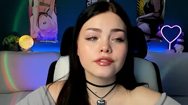 AkiraKatsu online show from 12-21-24, 10:40