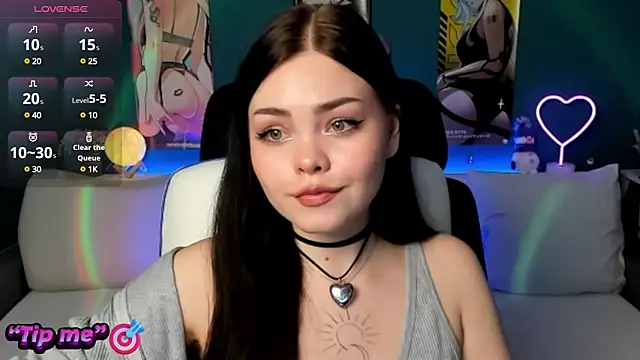 AkiraKatsu online show from 01-05-25, 07:28