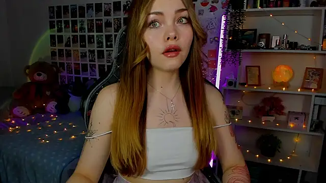 AkiraKatsu online show from 09-24-25, 11:46