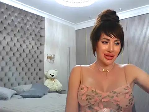 TianaPosh online show from 01-20-25, 10:48