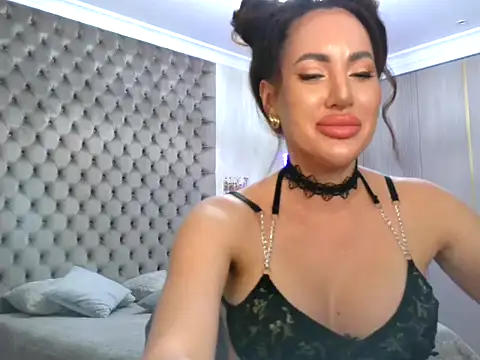 TianaPosh online show from 03-20-25, 09:02