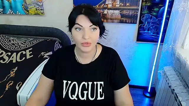 Lady Boom Wild  online show from 09-23-25, 09:56