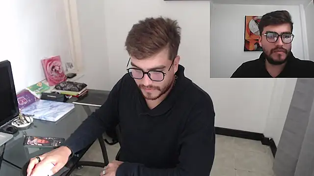 Snapshot of Dylanwish chatting on 12-04-24, 08:18 Dylanwish online show from 12-04-24, 08:18