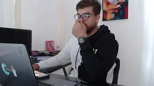 Snapshot of Dylanwish chatting on 12-09-24, 03:54 Dylanwish online show from 12-09-24, 03:54