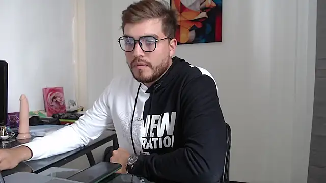 Snapshot of Dylanwish chatting on 12-09-24, 08:23 Dylanwish online show from 12-09-24, 08:23