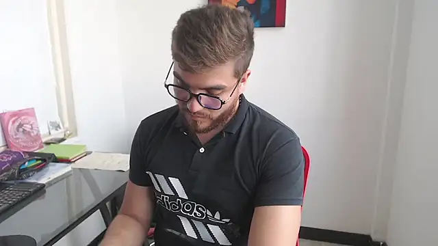 Snapshot of Dylanwish chatting on 01-29-25, 08:35 Dylanwish online show from 01-29-25, 08:35