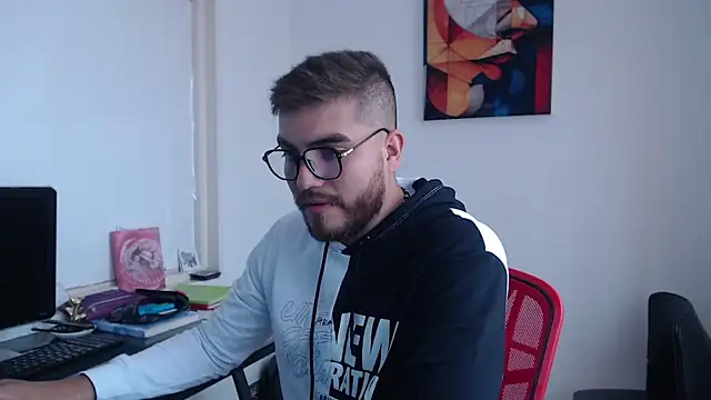 Snapshot of Dylanwish chatting on 02-05-25, 07:53 Dylanwish online show from 02-05-25, 07:53